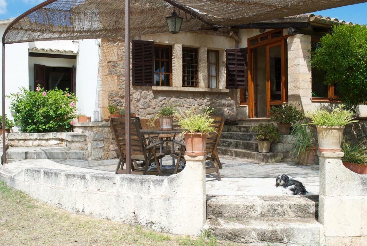 Can Petrel Pollença Buitenkant foto